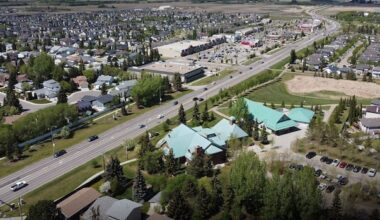 Central Alberta municipalities order stop to non-essential water use as rain overwhelms wastewater systems