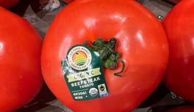 Tomatoes cost how much now? Why inflation has come for Canada's produce section