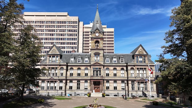 Halifax auditor general asks police to investigate mayor's expenses