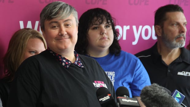 Winnipeg retirement home accused of 'union-busting' after 70 aides notified of job loss