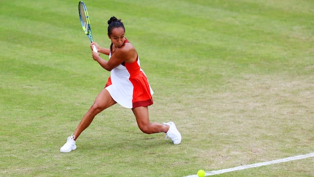 Leylah Fernandez’s Wimbledon tune-up ends with Round of 16 loss in Germany