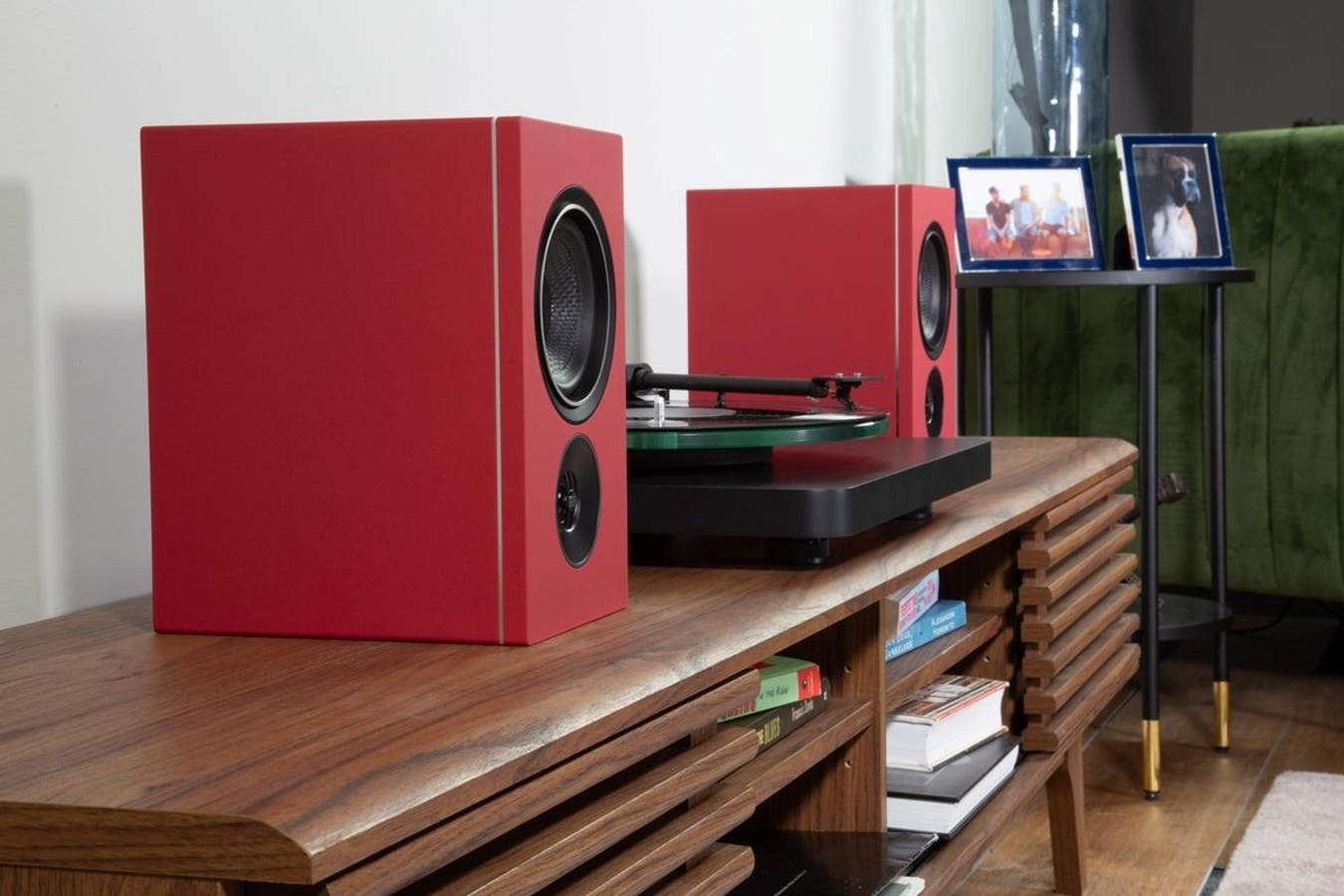 Canada’s PSB Debuts Its IQ All-In-One Streaming Speakers