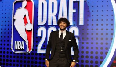 Toronto Raptors select forward Allen Graves 19th overall in NBA Draft