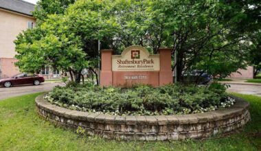 Seniors home residents irked by home care changes, following mass staff layoff – Winnipeg Free Press