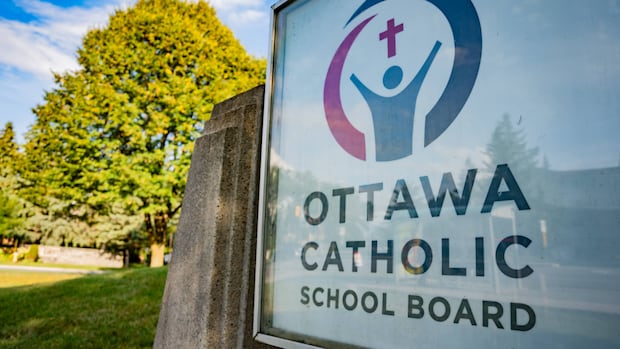 Ottawa Catholic School Board reverses decision to cut school bus attendants