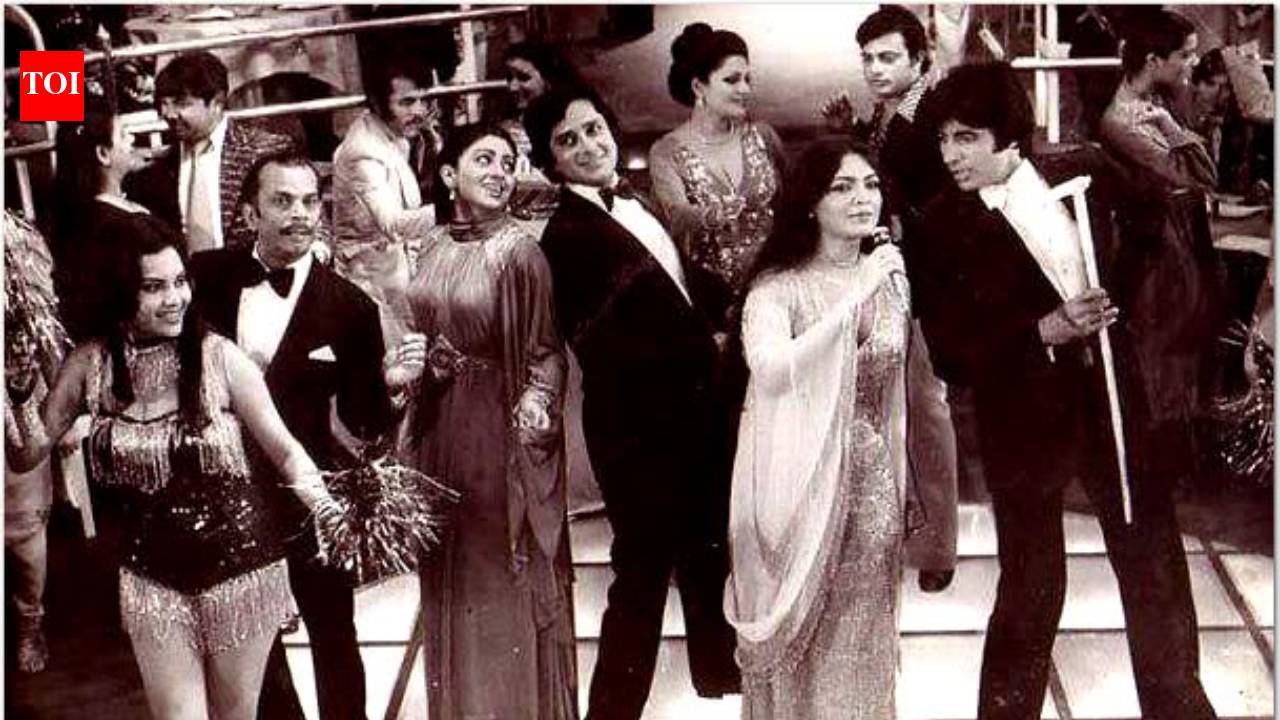 Bindu recalls Parveen Babi talking only about Amitabh Bachchan after her nervous breakdown: 'She must be loving him, we don't know' |