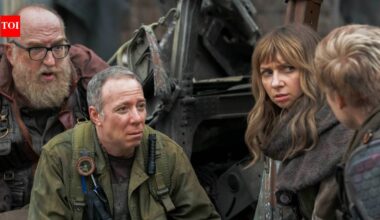 'Stuart Fails to Save the Universe' trailer: 'The Big Bang Theory' spin-off series centres around the comic-book shop owner |