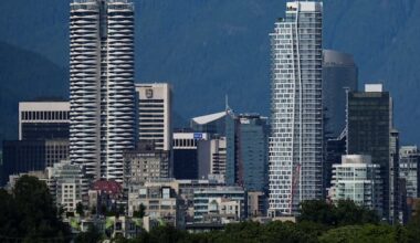 Mark Carney's plan to bulk-buy unsold Vancouver condos might be a bailout, but it doesn't have to be