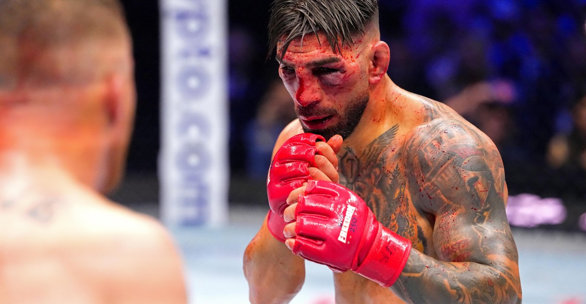 Ilia Topuria ‘already recovered a lot,’ could make UFC return ‘in December’
