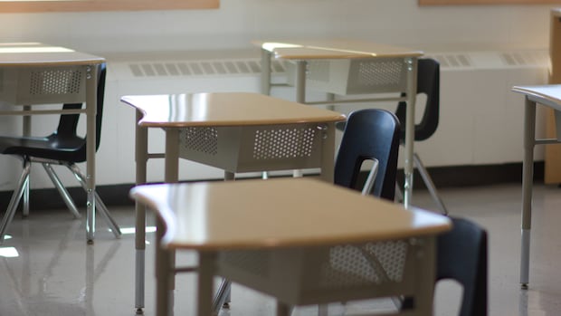 Report on chronic Winnipeg school absenteeism calls for more engagement with high-risk kids