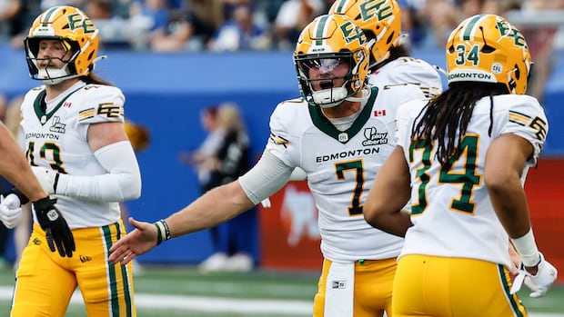 Fajardo's last-minute TD toss leads Edmonton Elks to 23-18 win over Winnipeg Blue Bombers