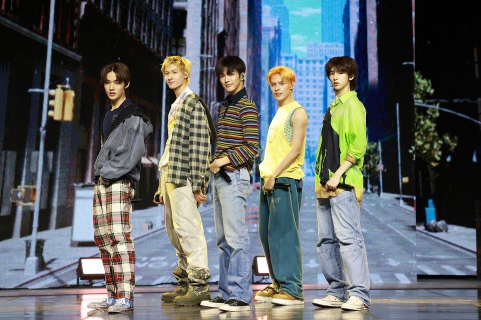 BigHit Music's New Boy Band CORTIS Release 1st Mini Album 'Color Outside The Lines'