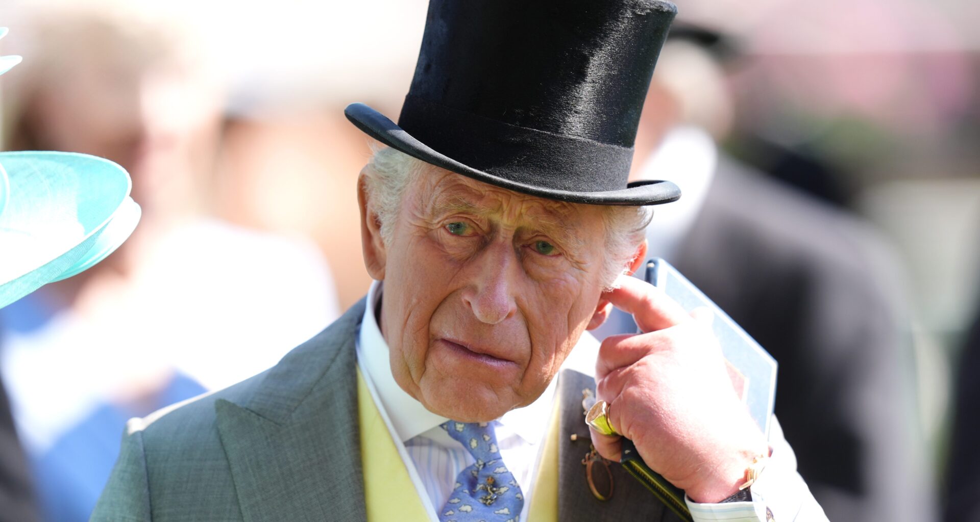 Legal & General handles King’s staff pensions as tax bill revealed
