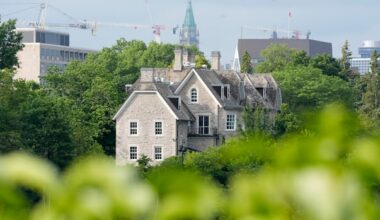 Carney says donor list for 24 Sussex restoration will be public