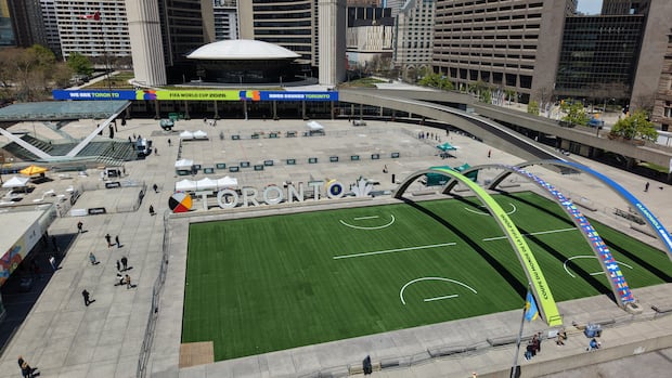 First 2 weeks of World Cup saw more Toronto hotel rooms empty than same time last year: industry group
