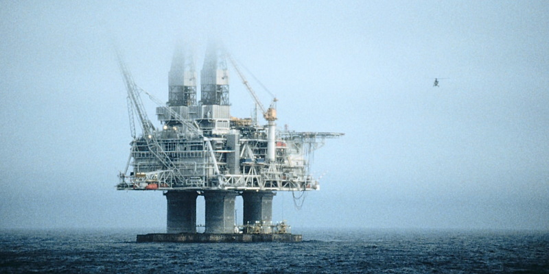 Gas Leak and Crude Spill Intercepted on Hibernia Platform