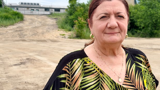 Via Rail passengers stranded in Winnipeg frustrated after long delay, cancellation