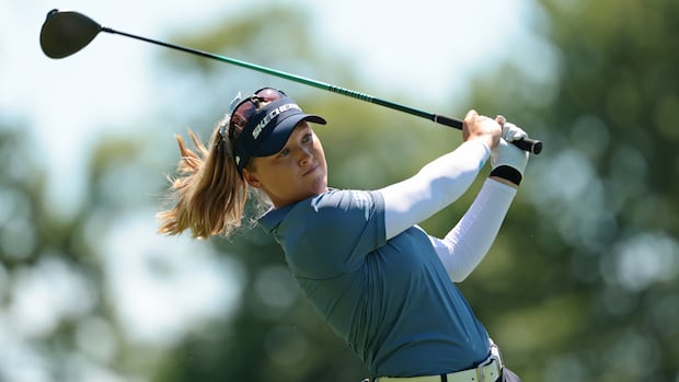 Brooke Henderson 1 shot back of lead entering final round of Women's PGA Championship