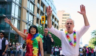 Revellers drench Mark Carney with water as Toronto celebrates Pride Parade | NanaimoNewsNOW