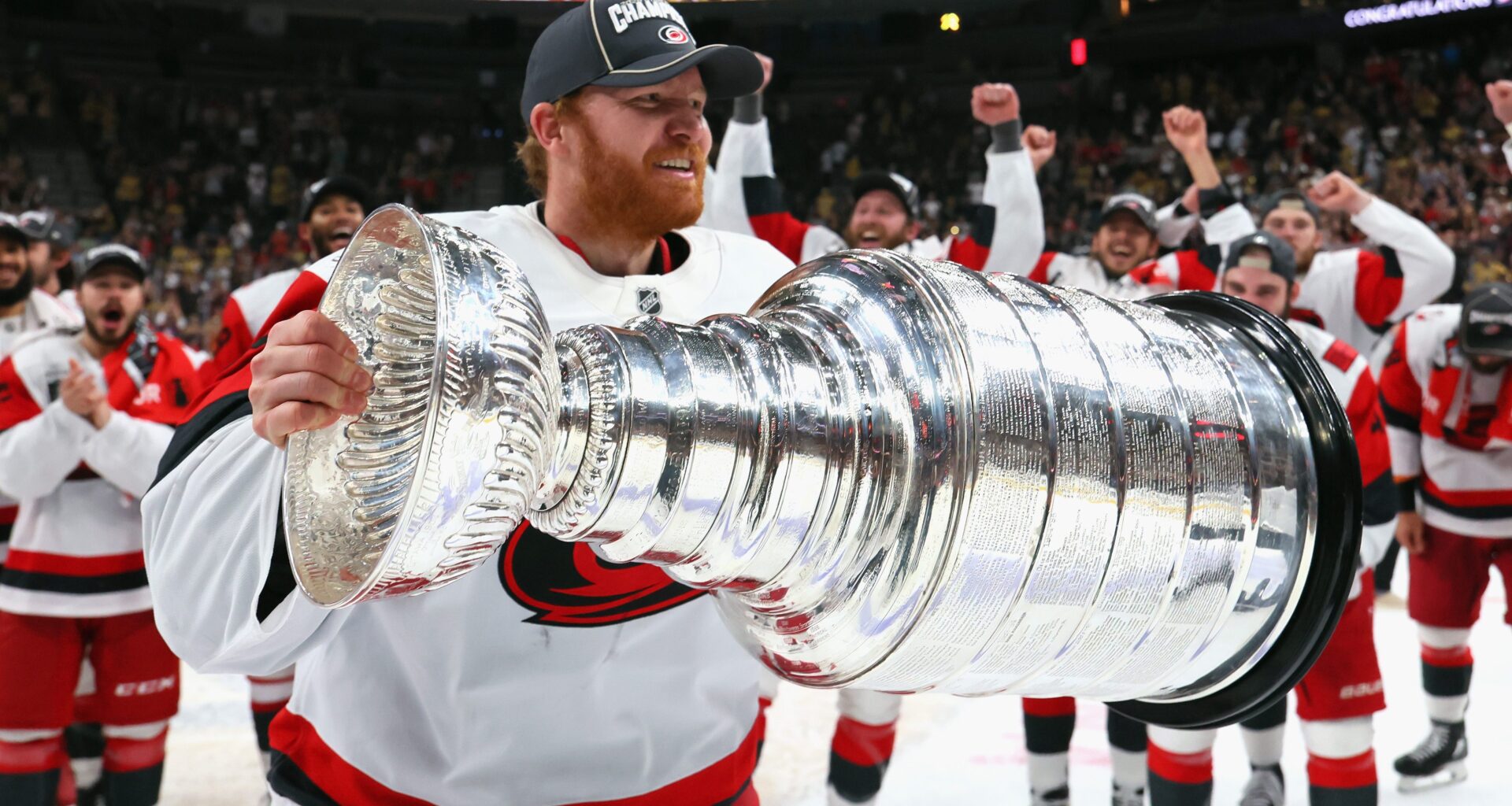 Oilers Predicted to Sign Two-Time All-Star Goalie to $7M Deal