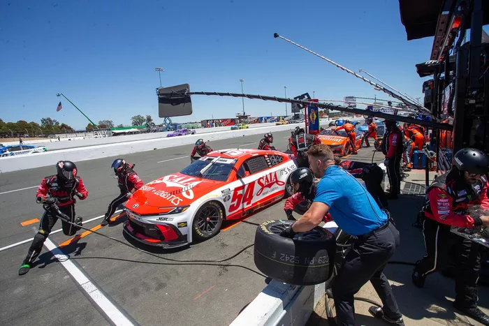 Ty Gibbs, Joe Gibbs Racing
