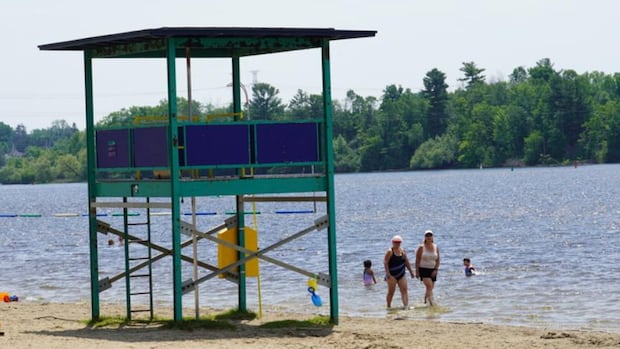 Ottawa braces for Canada Day heat wave with temps in mid-30s