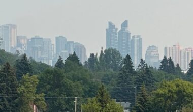 Smoke leads to air quality warning for Calgary, much of Alberta