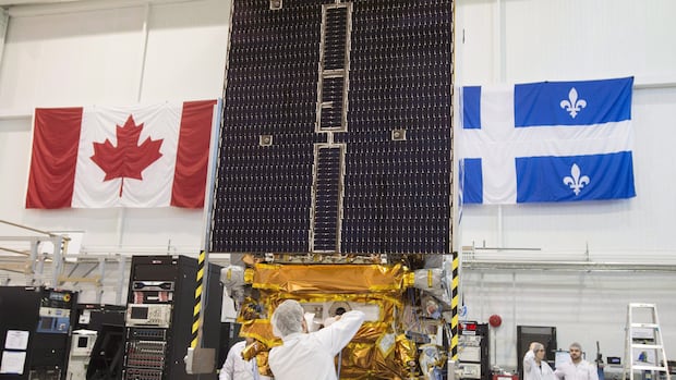Feds to spend almost $700M on new RADARSAT Constellation Mission satellite