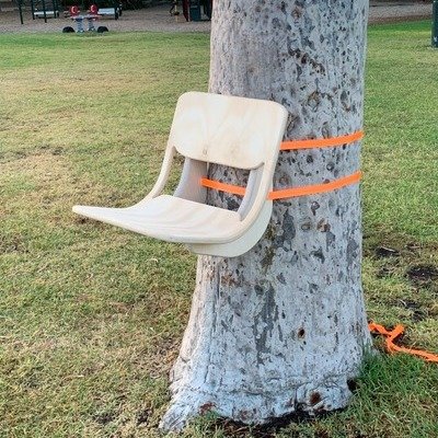 Legless Chairs that Use the Environment for Support