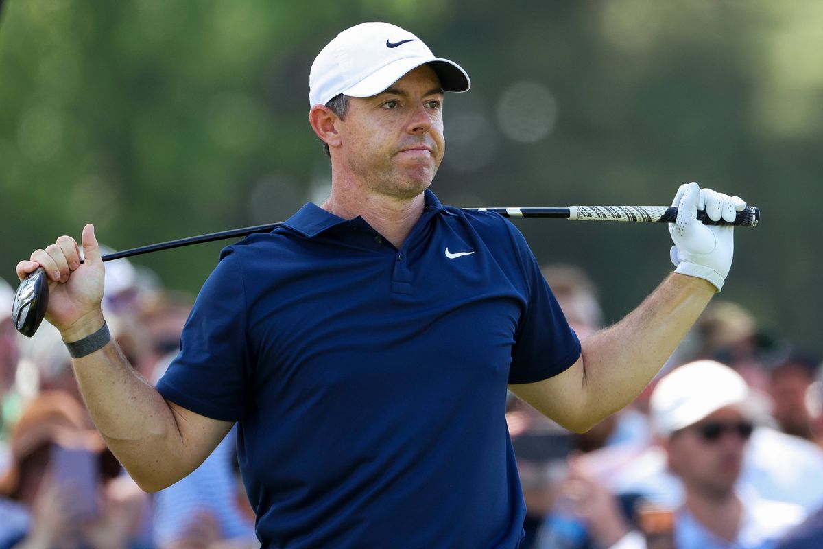 NEWTOWN, PENNSYLVANIA - MAY 17: Rory McIlroy of Northern Ireland reacts after playing his shot from the sixth tee during the final round of the PGA Championship at Aronimink Golf Club on May 17, 2026 in Newtown, Pennsylvania. (Photo by Jamie Squire/Getty Images)