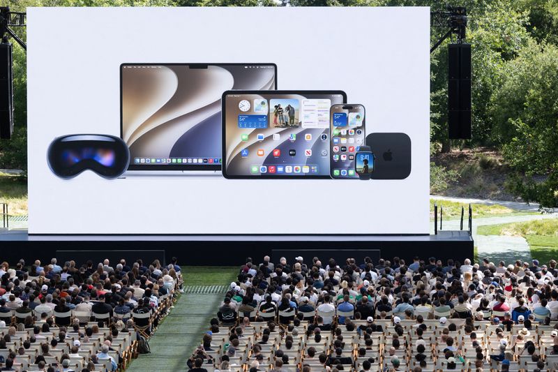 Apple's AI Siri will be held back by aging devices, Morgan Stanley says