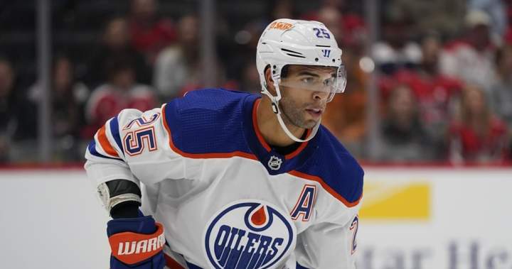 Darnell Nurse gives the Oilers a short list of teams he would accept a trade to: Source - Edmonton