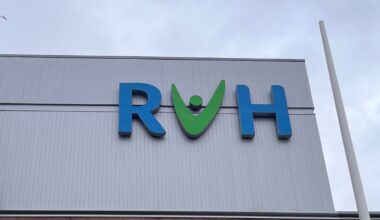 County urged to overhaul hospital funding policy after review
