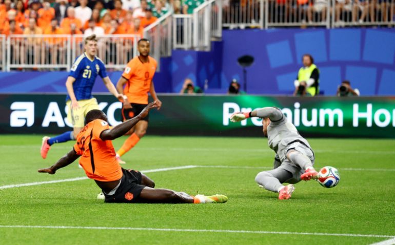 Soccer Football - FIFA World Cup 2026 - Group F - Netherlands v Sweden - Houston Stadium, Houston, Texas, U.S. - June 20, 2026 Netherlands' Brian Brobbey scores their second goal REUTERS/Phil Noble