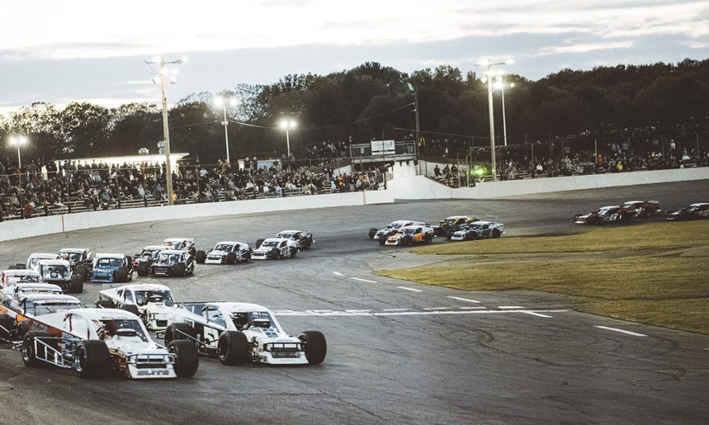 NASCAR Modified Tour races Wednesday at Seekonk – Short Track Scene