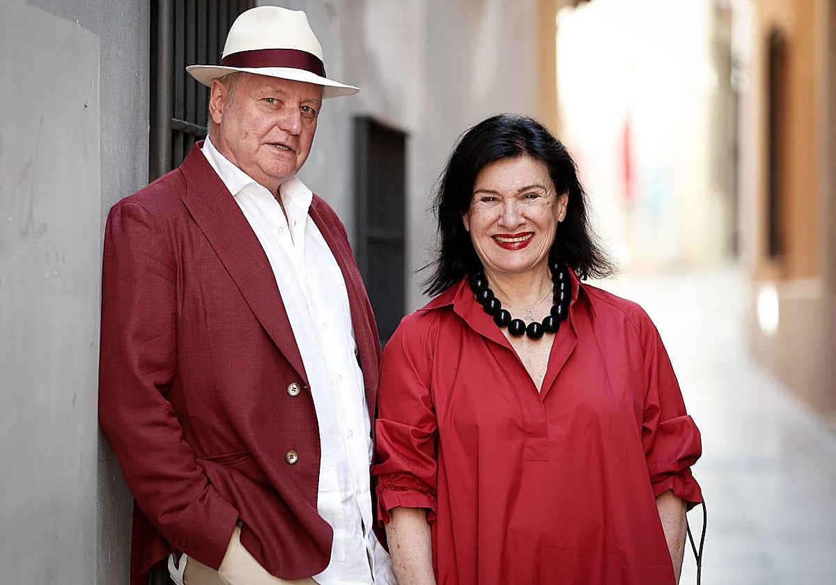 Paloma Picasso visits Malaga to see sculpture of "Grandpa Pepe": José Ruiz Blasco