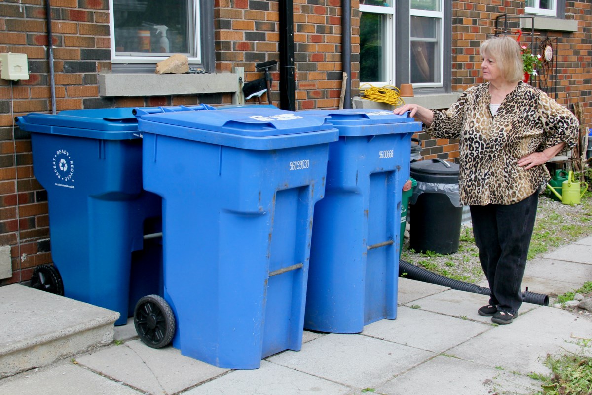 There is no plan to collect old blue boxes under new cart system