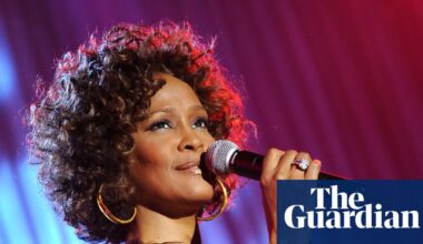 Whitney Houston estate denies Oprah’s ‘inaccurate and unfair’ claim singer fell off stage due to drug use | Whitney Houston