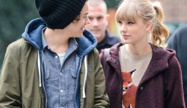 How Taylor Swift Made Her Fortune? By Owning Her Romantic History