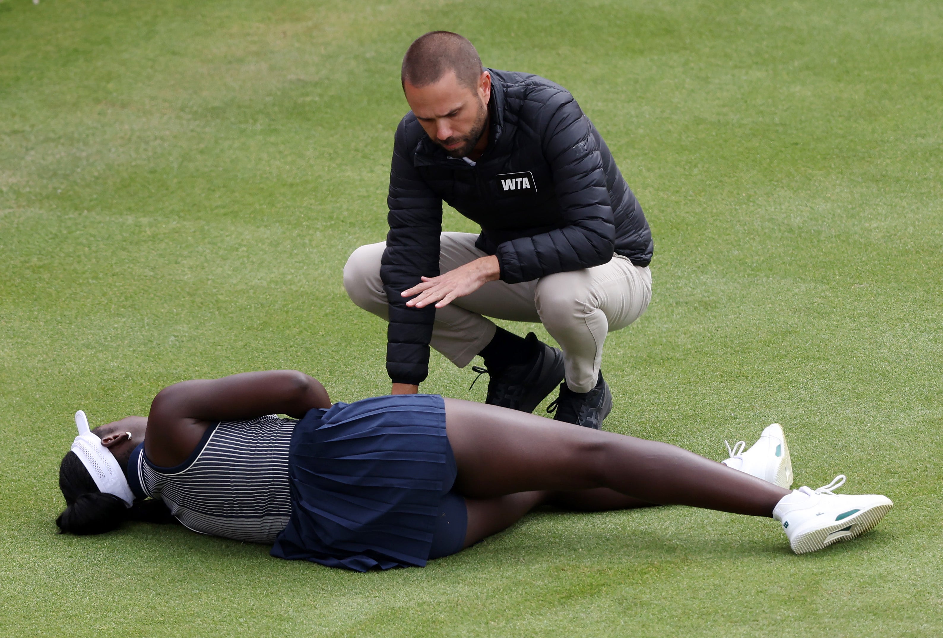 Victoria Mboko was in a lot of pain after her knee injury against Karolina Pliskova