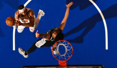 Spurs vs. Knicks live updates: New York surges late to take halftime lead in Game 3 of NBA Finals