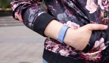 The Fitbit Air takes a smarter approach to the AI health dumpster fire