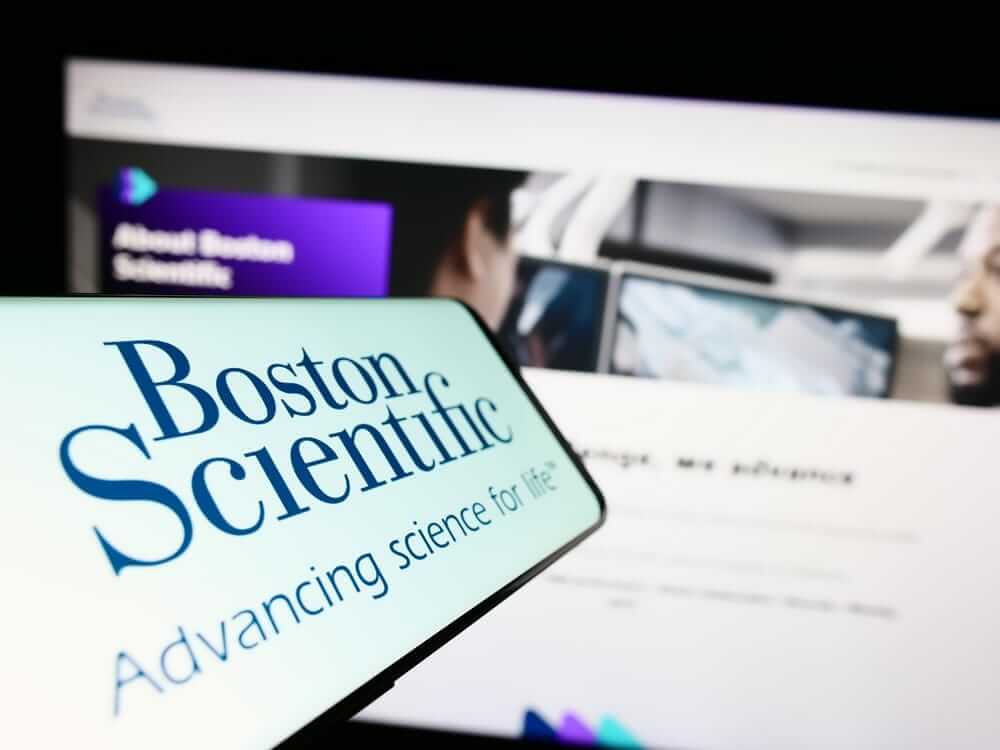 Boston Scientific Stock: Is BSX Underperforming the Healthcare Sector?