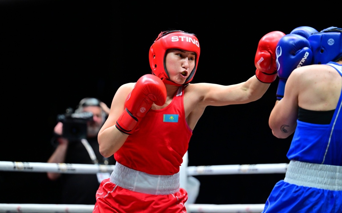 Eight Kazakh boxers to secure World Cup medals in China