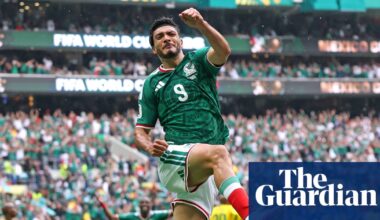 Raúl Jiménez seals Mexico’s win against nine-man South Africa in World Cup opener | World Cup 2026