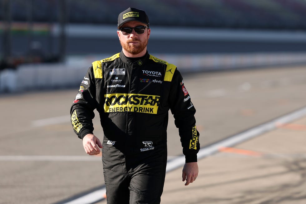 nascar cup series firekeepers casino 400 qualifying