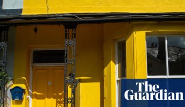 UK house prices fall for third successive month amid Iran war uncertainty | Housing market