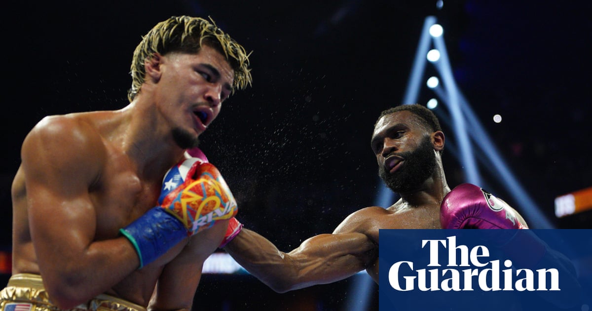 Jaron Ennis survives scare to stop Xander Zayas and unify 154lb titles in instant classic | Boxing