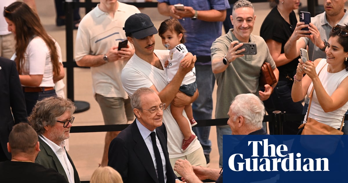 Florentino Pérez to remain as Real Madrid president after overwhelming election win | Florentino Pérez