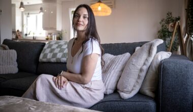 Quebec woman gets second chance with fertility thanks to surgery to move her uterus prior to radiation therapy